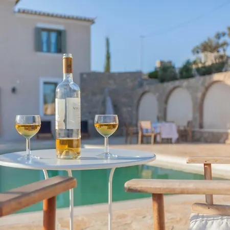 Ormos Luxury Villas * Κρανίδι