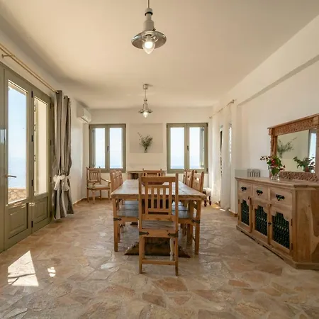 Ormos Luxury Villas